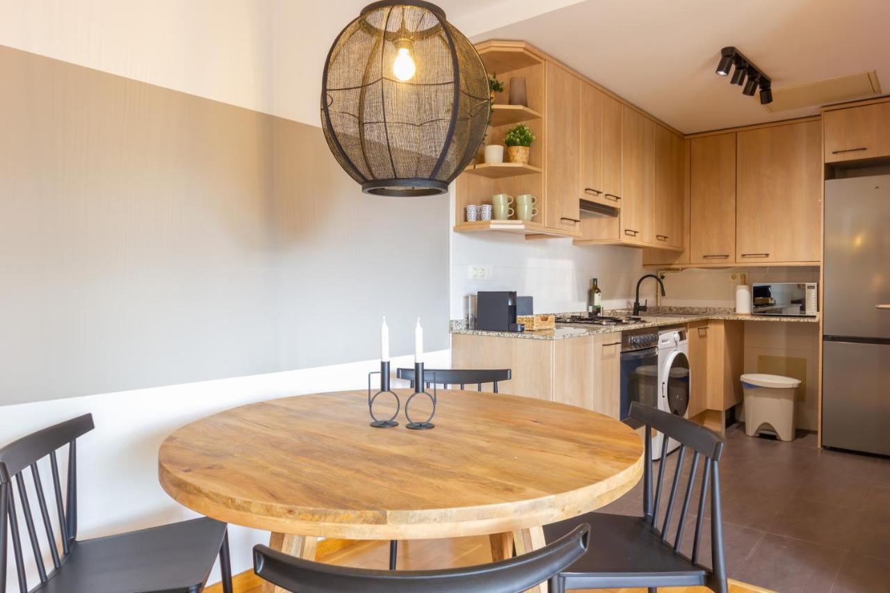 Elegante Duplex En Terrassa, Barcelona Leilighet Eksteriør bilde